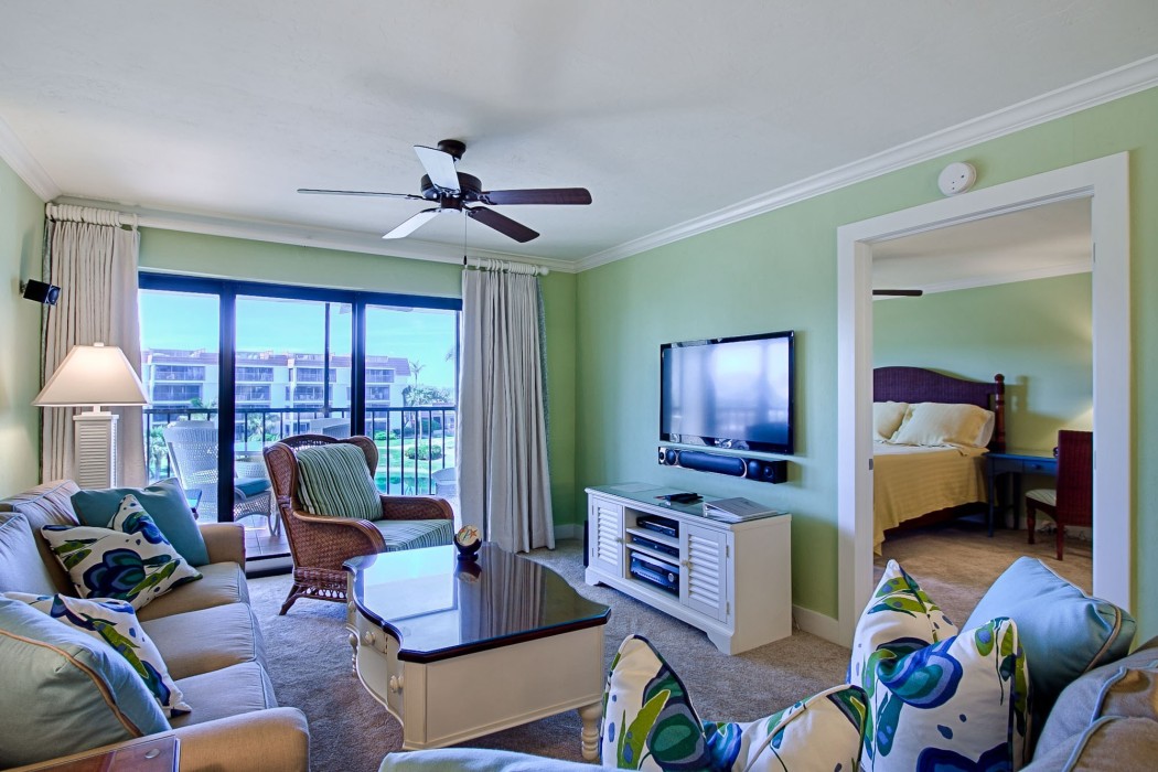 NEW 65" SMART 4K HD TV