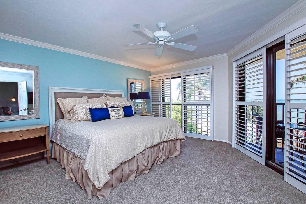 Master bedroom with king bed