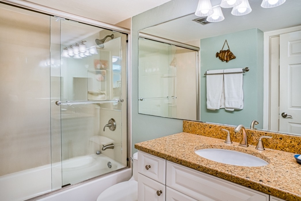 Point Santo B31 Guest Bth