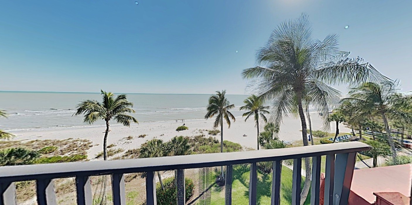 E45: Looking West From the Private Sundeck