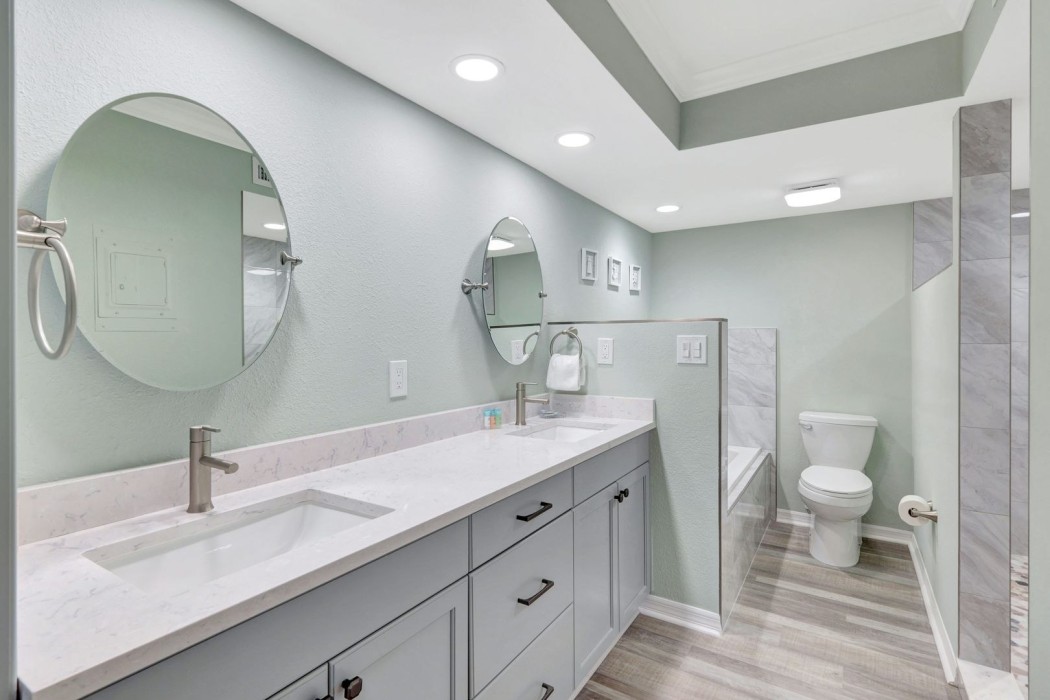 Luxurious master bath with two sinks