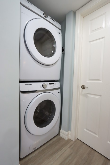 Washer & Dryer In Unit