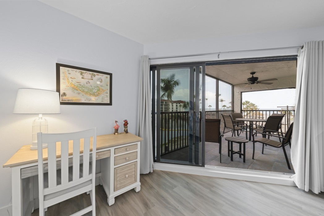 Primary Bedroom 1c