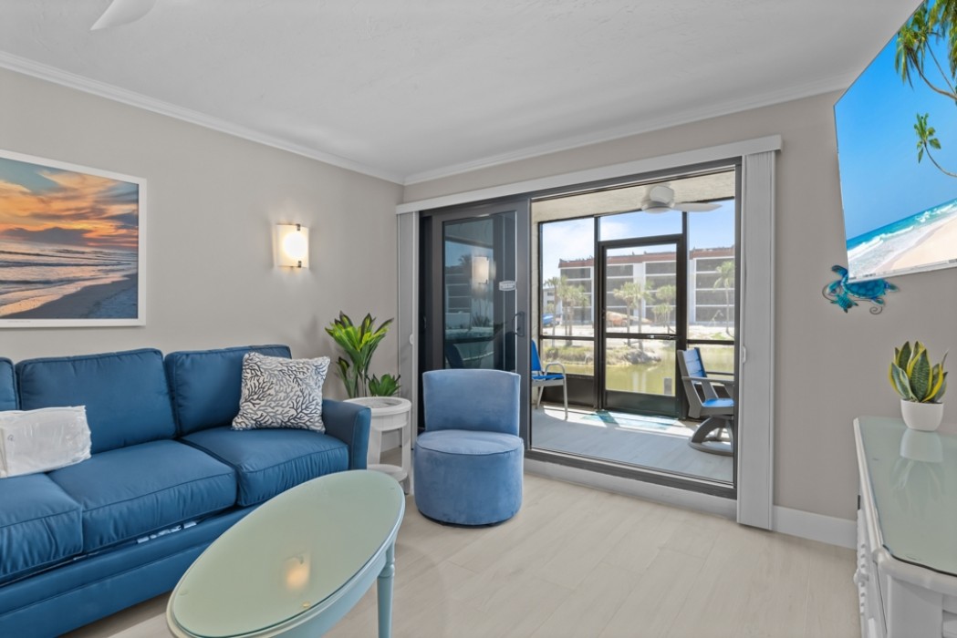 LR looking out to the patio