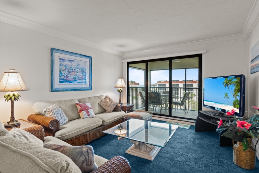 Living area for family and friends