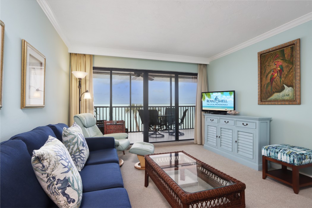 Living area with gulf views