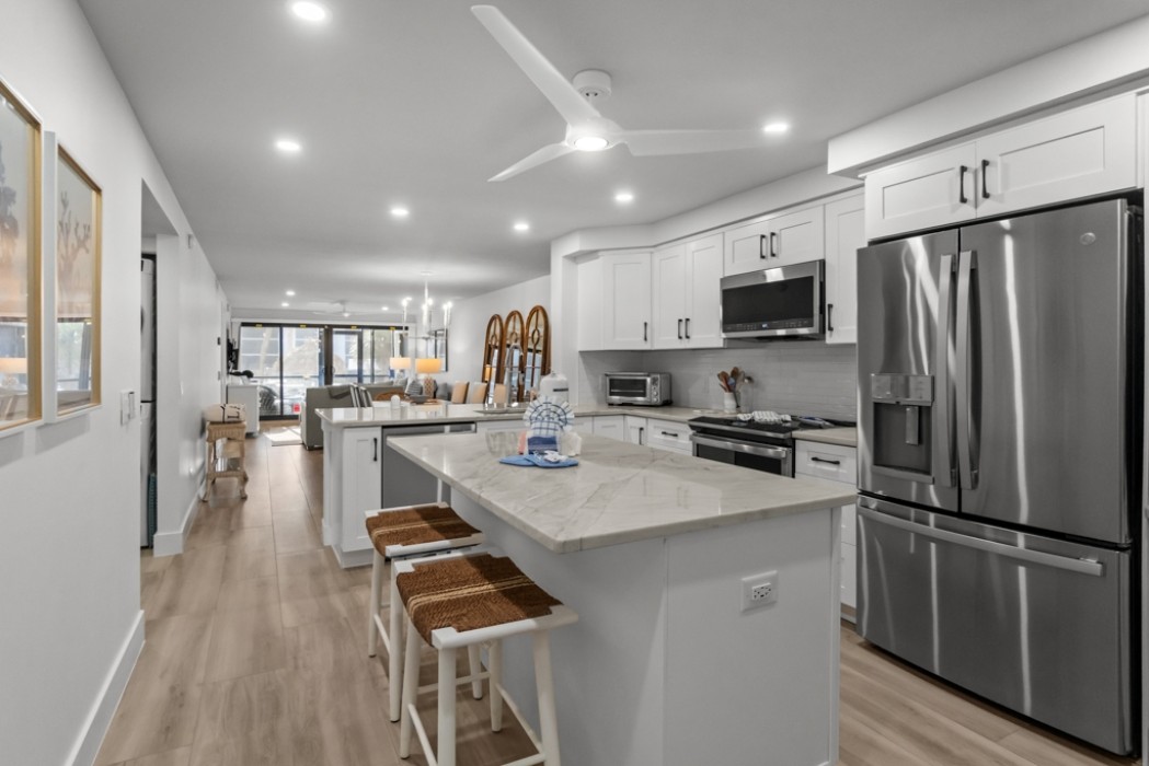 Fully equipped kitchen